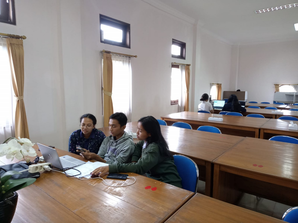 Pemanfaatan Gedung Layanan Perpustakaan Sastramangutama